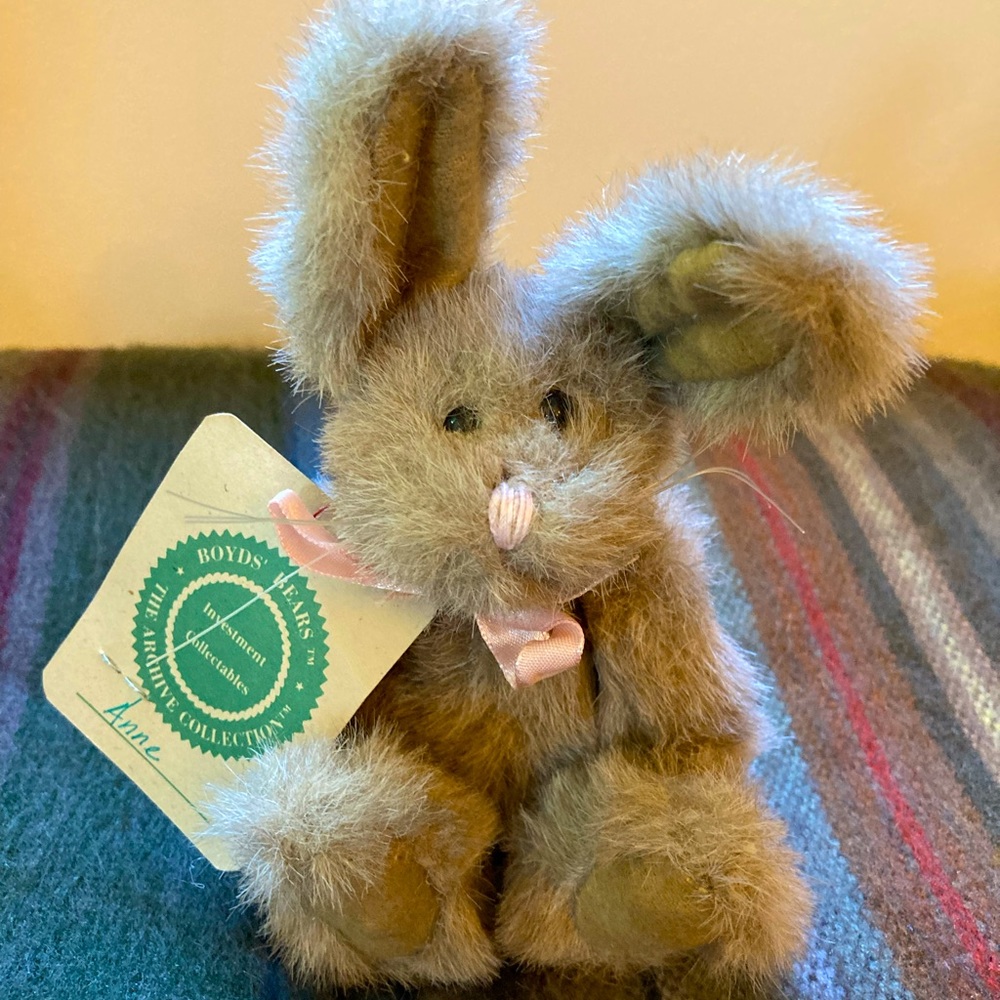 Boyds Bears “Anne” bunny rabbit